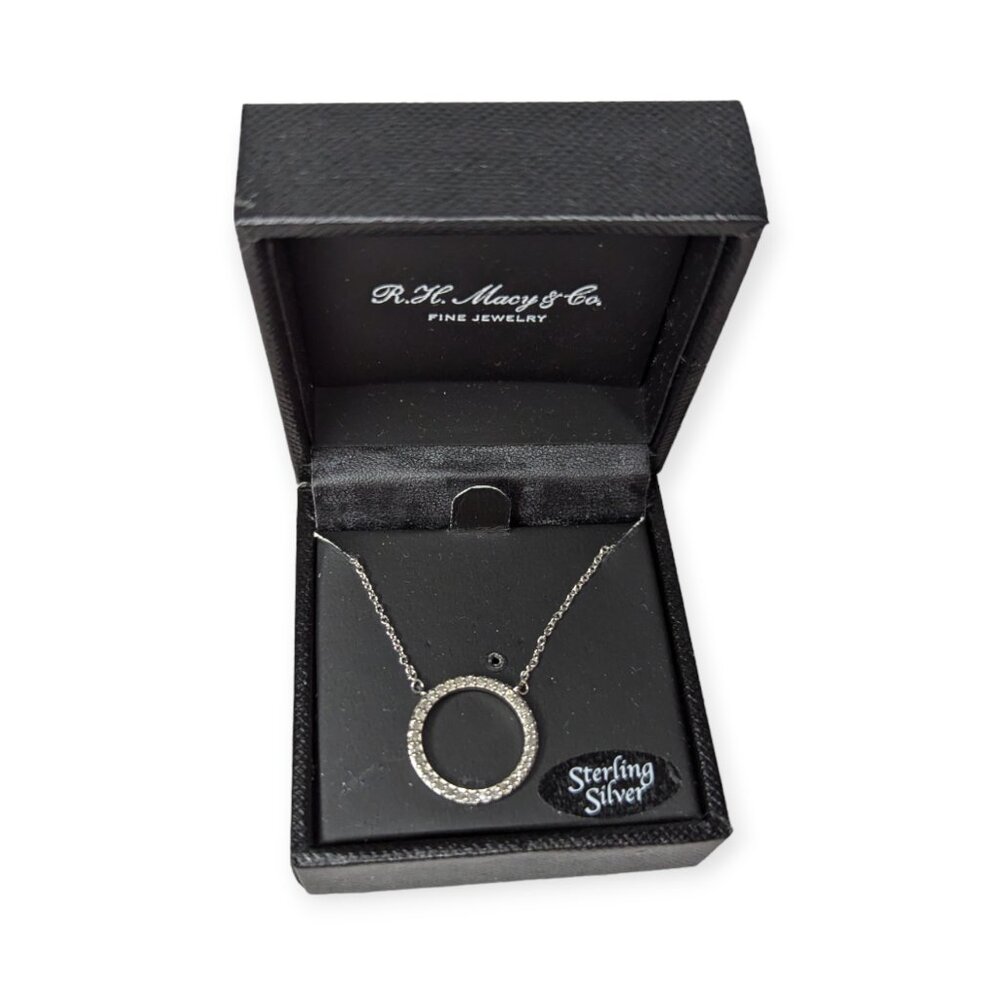 NWT RH Macy & Co Bridge Diamond Circle Pendant 925 Sterling Silver 1/4 CT